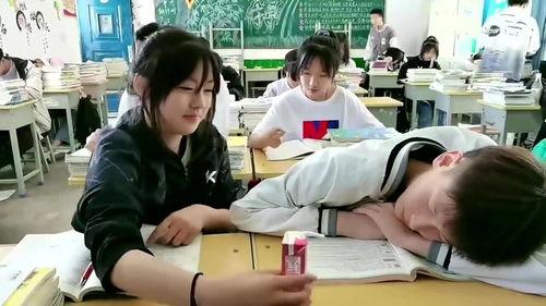 吃瓜搞笑沙雕短片视频,带你领略欢乐无限