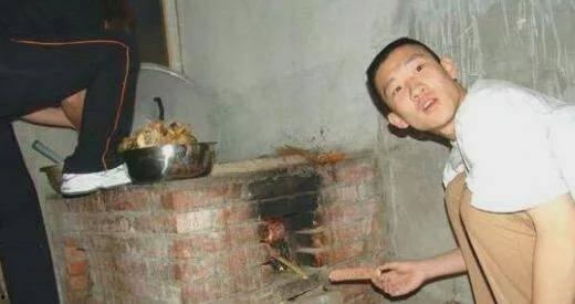 东台吃瓜事件始末视频大全